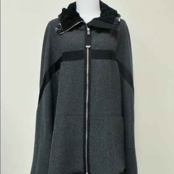 HIGH by Claire Campbell gray/black wool cape - Picture 3 of 9